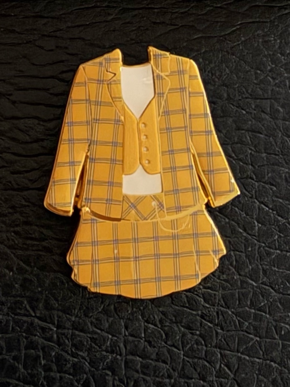 30th anniversary of Clueless with these new mystery pins!